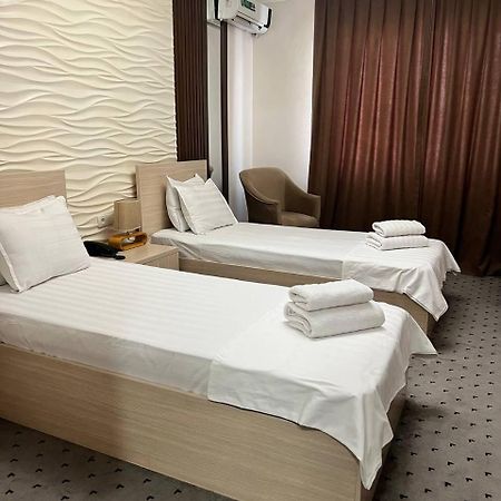 Orzu Hotel Наманган Екстер'єр фото