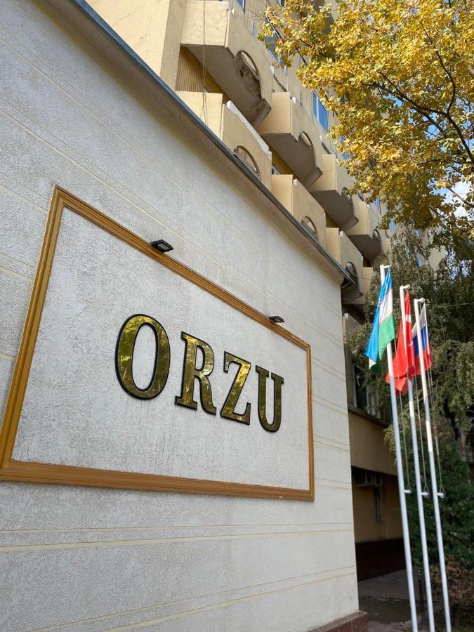 Orzu Hotel Наманган Екстер'єр фото