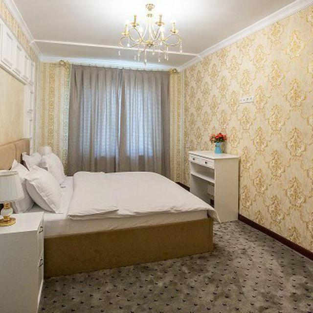 Orzu Hotel Наманган Екстер'єр фото